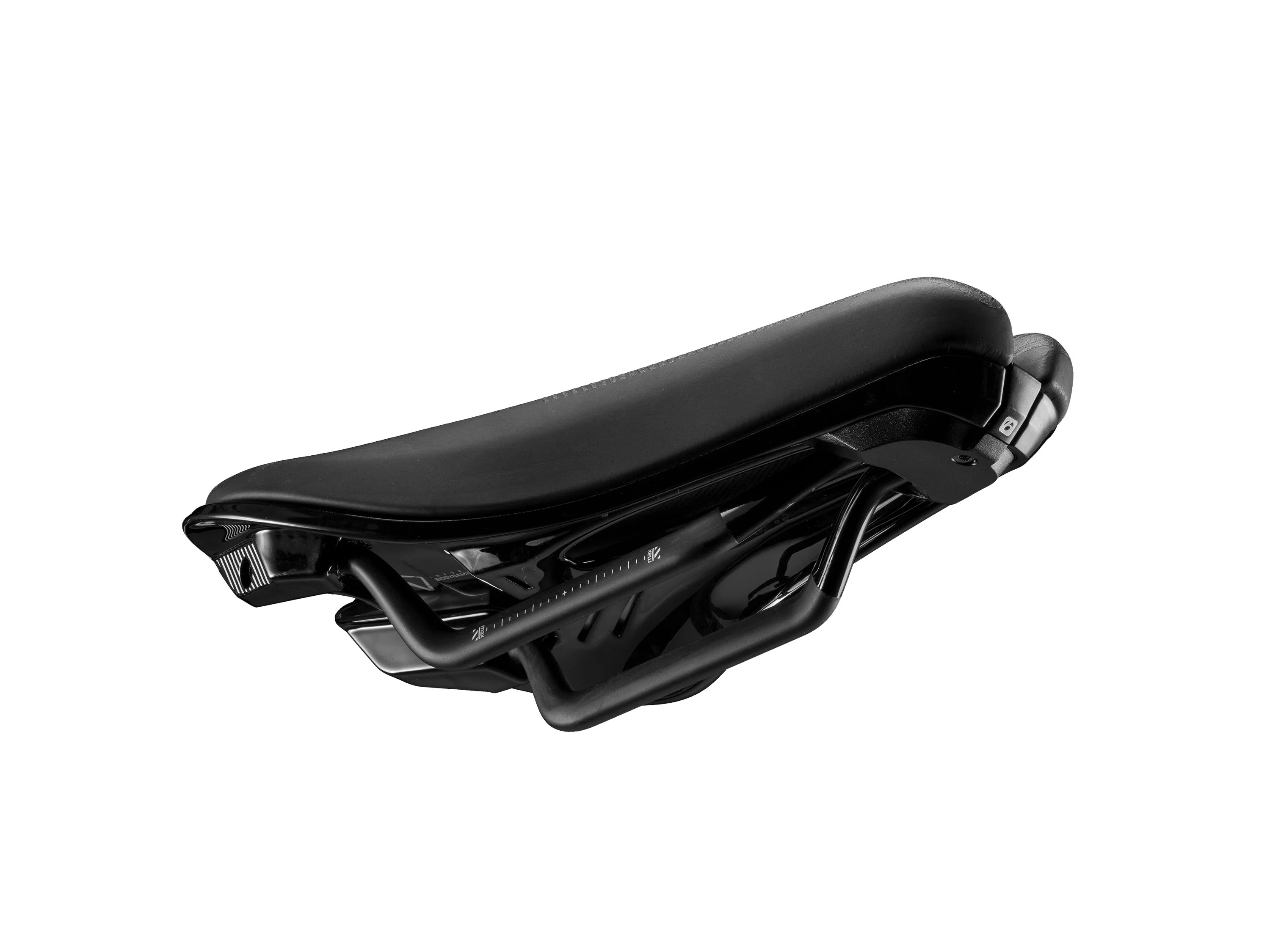 Bontrager Hilo Pro Carbon cykelsadel - Image 3