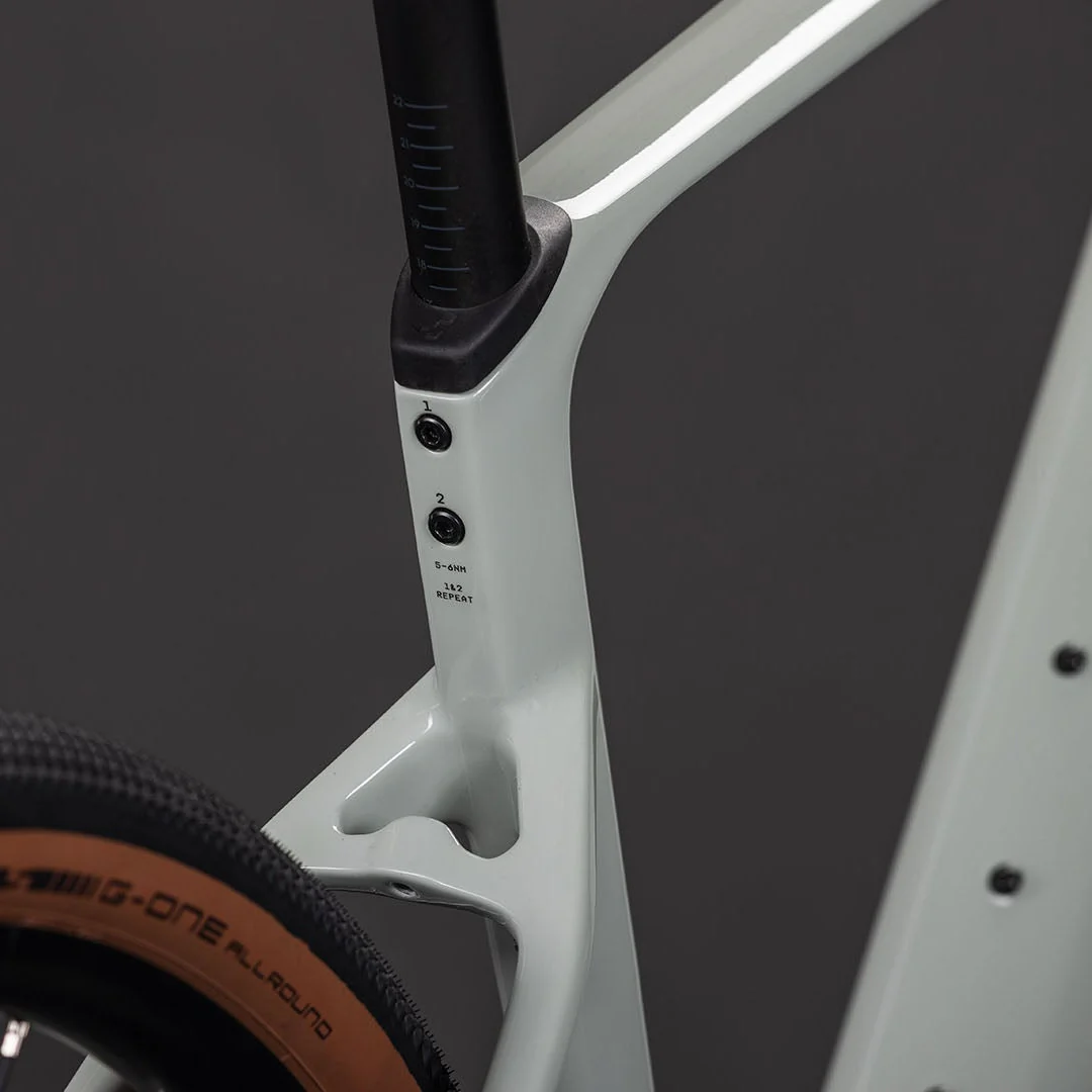 Cube Nuroad Hybrid C:62 Race 400X - Image 8