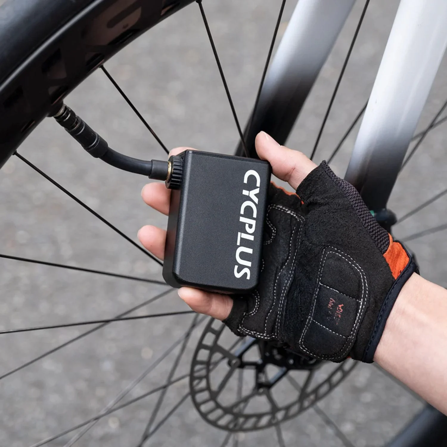 Cycplus AS2 PRO MAX Elektrisk cykelpumpe - Image 3