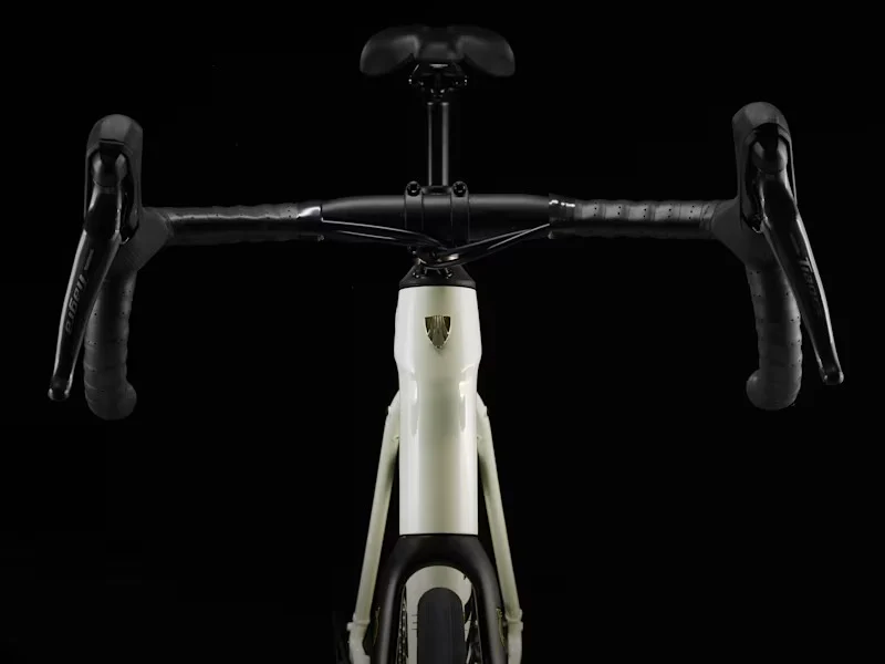 Trek Domane AL 4 Gen 4 - 2026 - Image 5