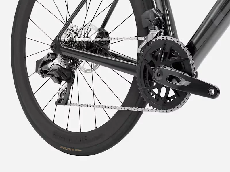 Trek Madone SL 6 AXS Gen 8 - 2026 - Image 6