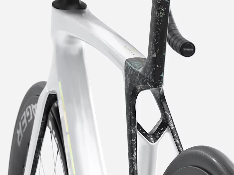 Trek Madone SL 7 Gen 8 - 2026 - Image 4